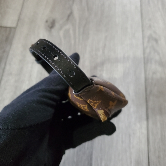 Louis Vuitton Monogram Mini Bumbag Party Bracelet NWT - Picture 6 of 16